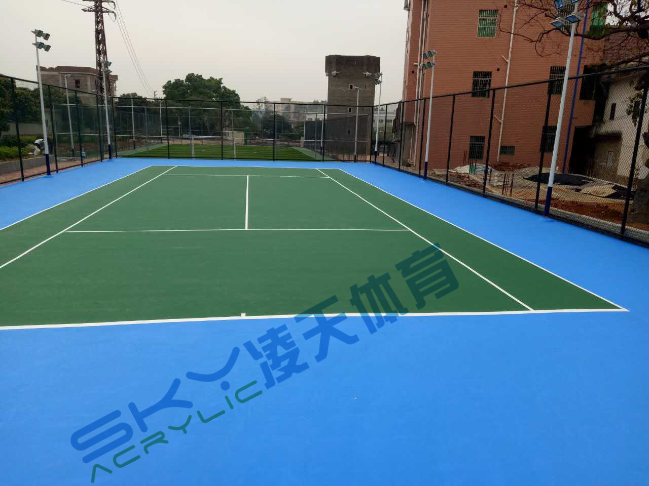 丙烯酸球场案例：广州市增城石迳村丙烯酸网球